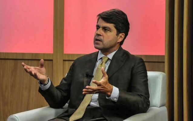 “Acho inadmissível o governo estar há seis anos sem dar aumento”, diz Paulo Câmara